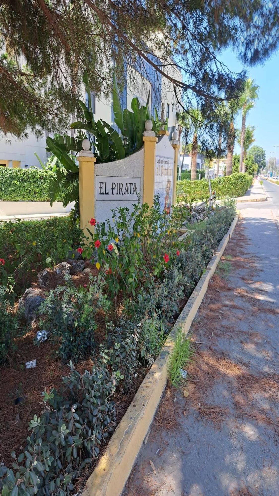Hello Cosmo Apartamento Estepona Exterior foto